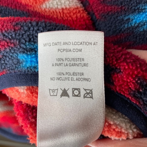 Patagonia Synchilla Red White Wild Desert Size Medium Snap-T Fleece Pullover - Picture 7 of 8